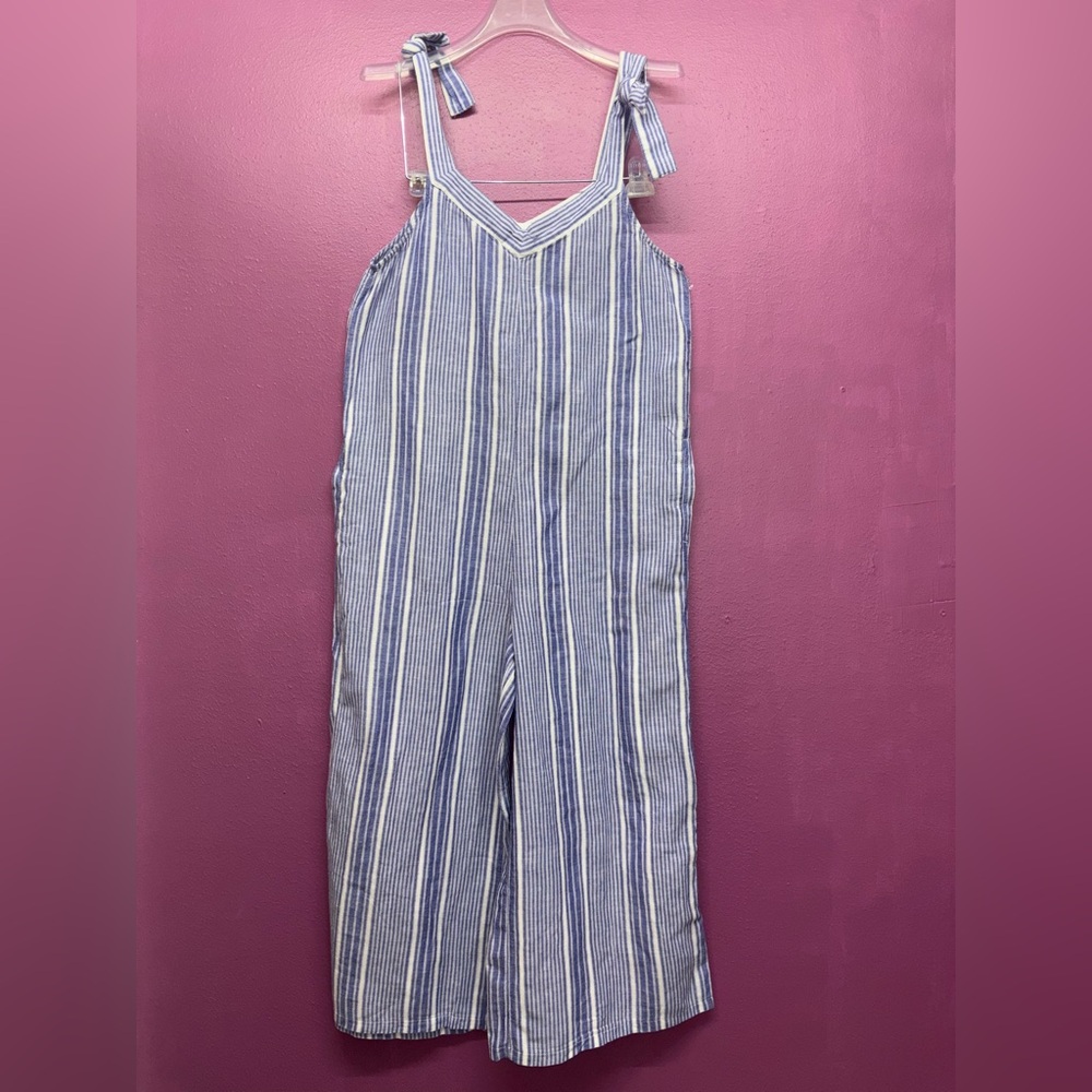 GAP Blue and White Striped Top